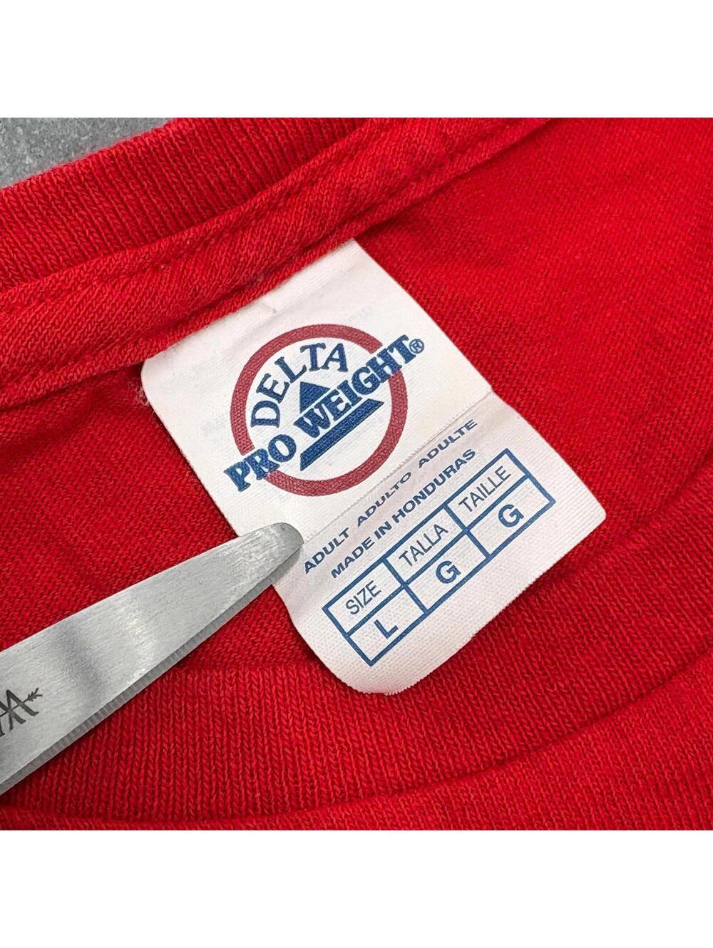 Delta Pro Five Below Crew Member T Shirt - Picture 2 of 3